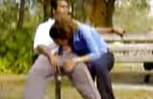 XXX కొద్దిగా అమ్మాయి Fucks tight ass