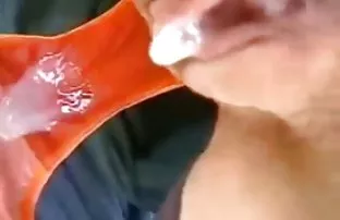 XXX తల్లి వీలు కుమారుడు వీర్య ధ్రవమ్ చ ల్ల డమ్ ఆమె titties