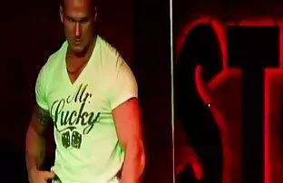 XXX కేవలం మరొక nice తిరిగి చూడండి బీచ్ వద్ద