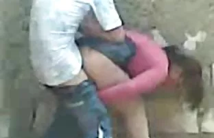 XXX గ్రూప్ శృంగార క్రేజీ జంటను