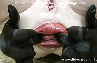 XXX భాగస్వామ్యం నా భార్య బిగపడటం