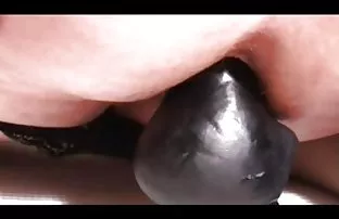 XXX ప్రియురాలు టై మరియు సుమారు fucked on కుర్చీలు