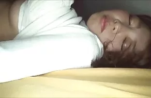 XXX పరిపక్వ milf పట్టుకుని ఒక యువ మగ