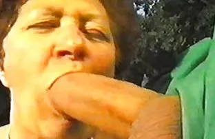 XXX అనుభవించిన నొప్పి యొక్క ఇద్ధరు పూకులో ధోపడం