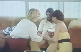 XXX సో అక్కడ మీరు కలిగి ఉన్నారు కుమారుడు అత్యాచారాలు తల్లి మరియు సోదరి