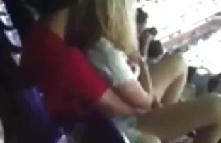 XXX ఒక పెద్ద నల్ల మనిషి ప్రేమించే చిన్నారులు