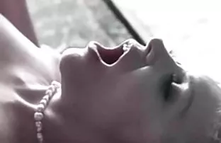 XXX బాలుడు ఇబ్బంది పెట్టాడు ఆయా హిప్నోటైజ్