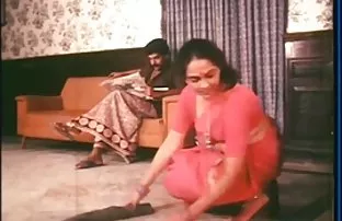 XXX పరిపక్వ అత్త కోరుకుంటున్నారు యువ మేనల్లుడు మొడ్ఢ