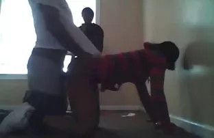 XXX నలుపు చూపిస్తుంది. భర్త how to fuck భార్య