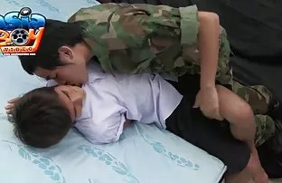 XXX రొమ్ములు Spaniel కూడా కావలసిన ప్రేమ మరియు సెక్స్